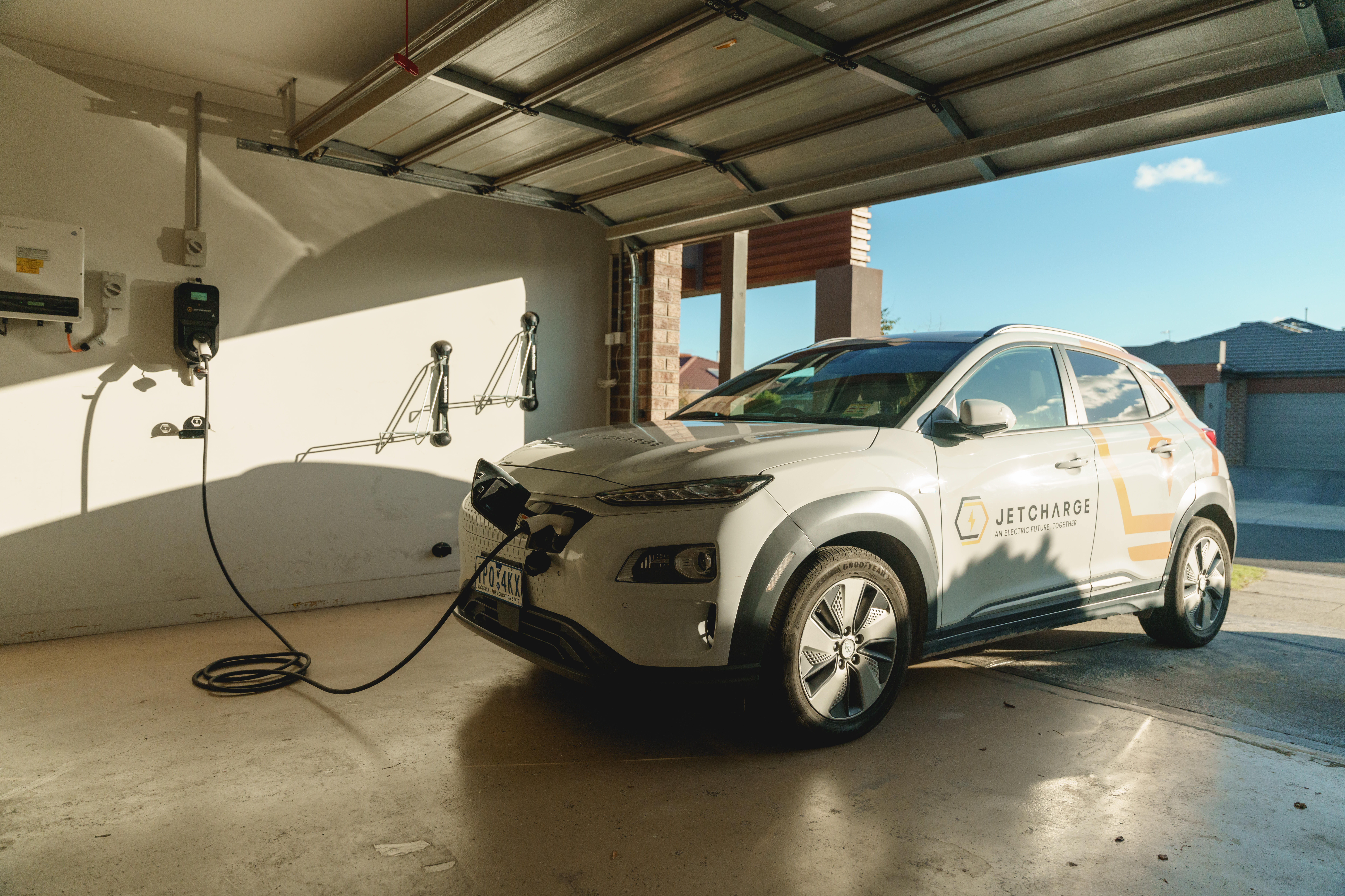 How Fleets Can Overcome the Hidden Challenges of Home Charging